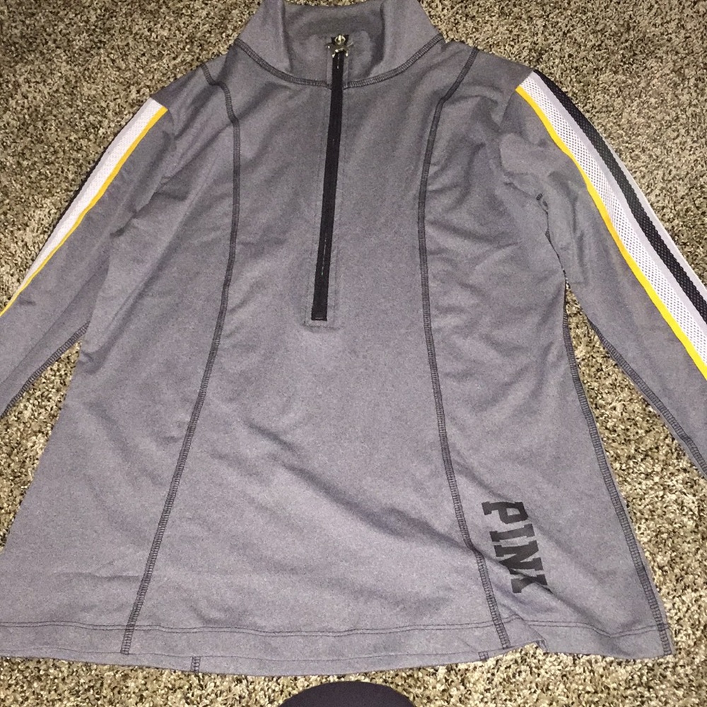 Long sleeve sweatshirt